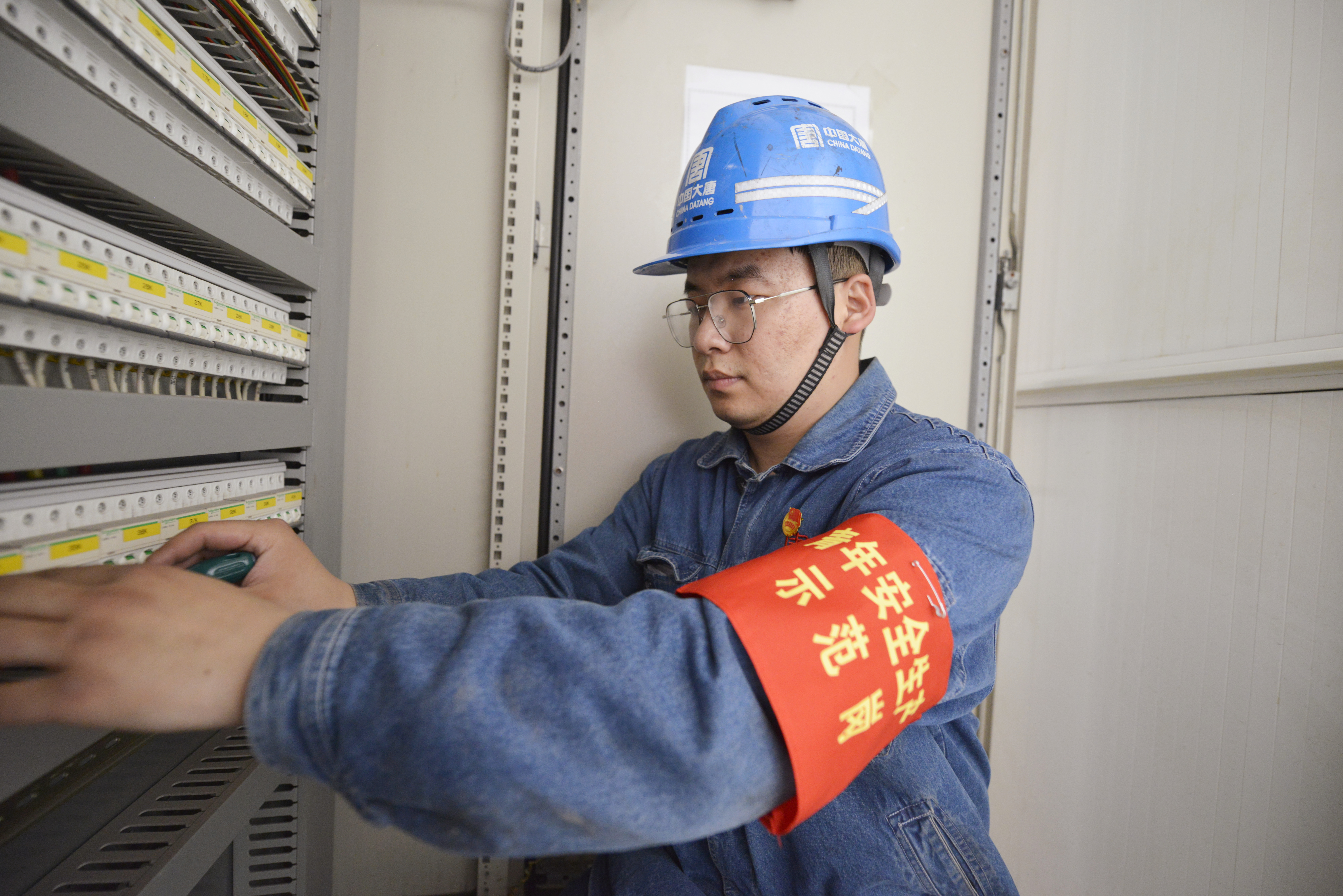 1683341698276073880.jpg 【最美大唐人】全國(guó)優(yōu)秀共青團(tuán)員張浩男(武安發(fā)電公司) (2).jpg