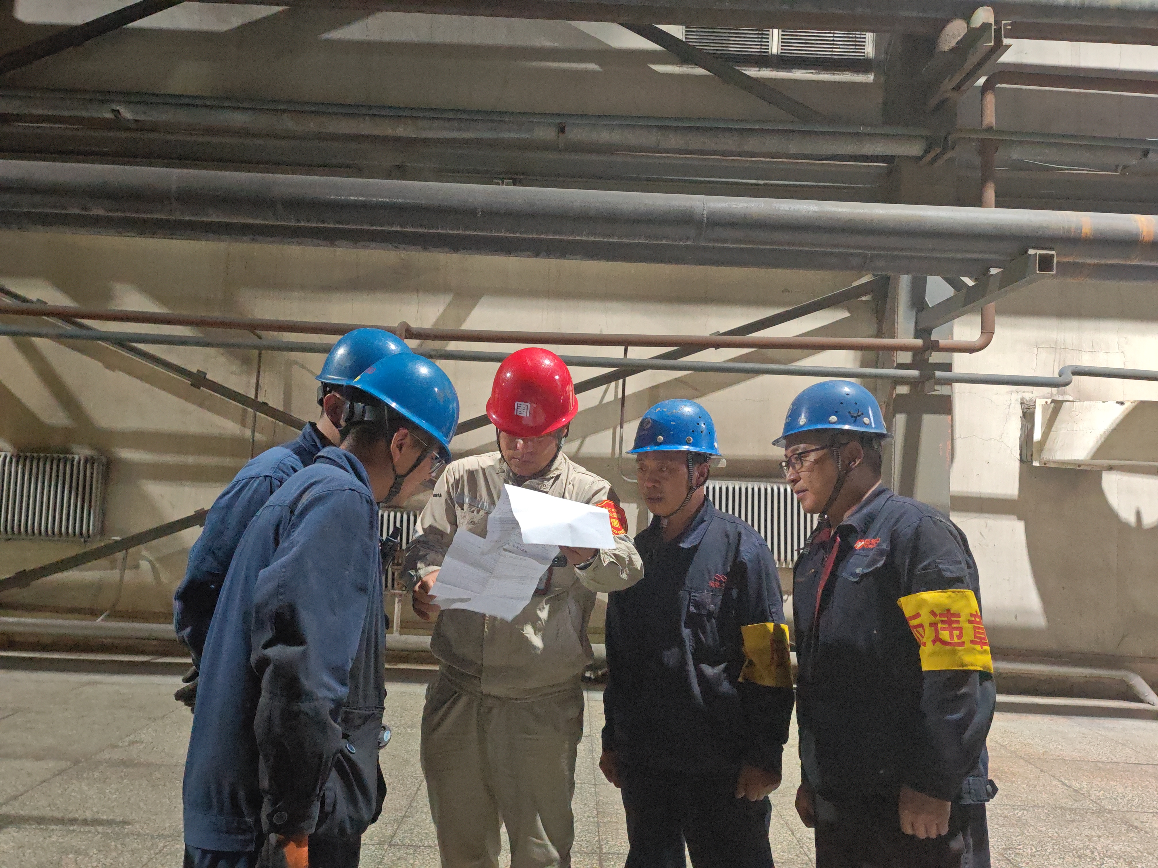 1691393890389016682.jpg 2(2)——違章人員督查現(xiàn)場(chǎng).jpg