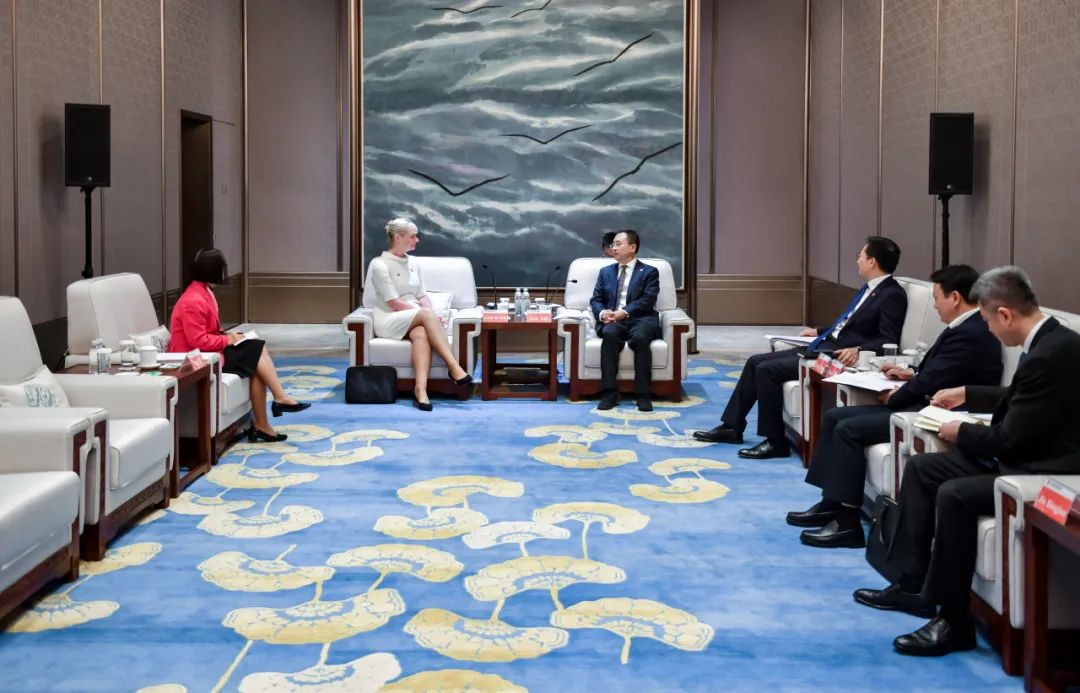 1698053976003051689.png 1698053976003051689.png